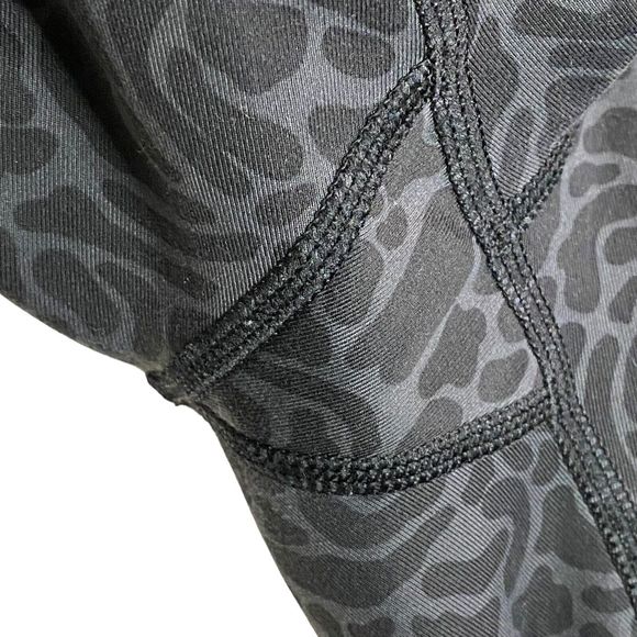 Lululemon High Waist Wunder Under Pants 30" Inseam Black Gray Floral Sz 6-flawed - Picture 2 of 8